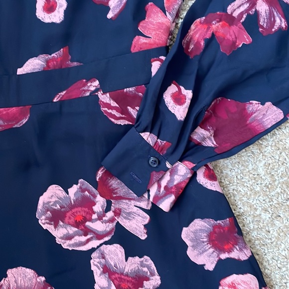 Banana Republic Floral Dress - size 0 - Picture 3 of 6